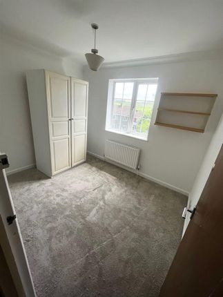 Thumbnail Property to rent in Norwich Close, Brighton