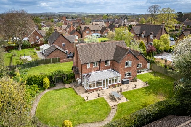 5, Marley Mount Crescent, Market Drayton photo 2