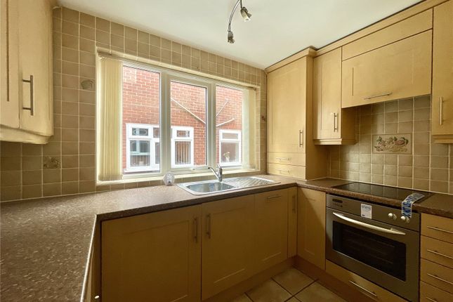 3, Cavendish Court,, Woodland Avenue, Cheshire photo 2