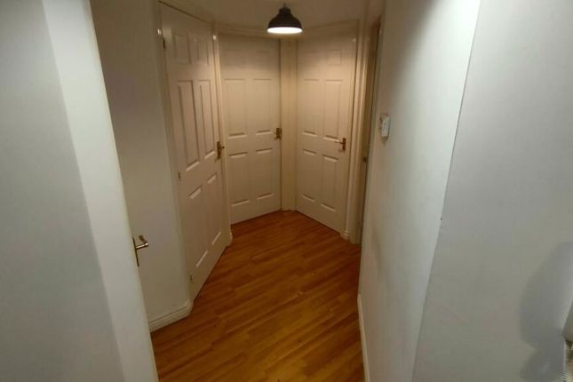 33, Ingot Close, Wrexham photo 2