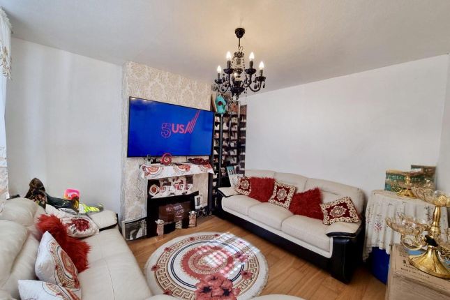 21, Buxton Road, Thornton Heath photo 2