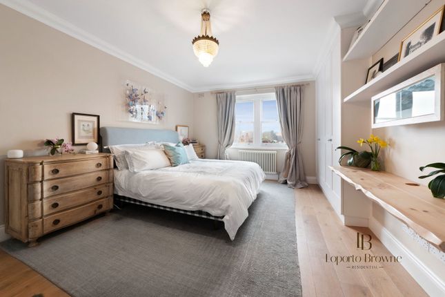 4,Top Floor, Exeter Road, London photo 4