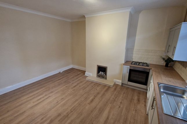 40, Great Northern Street, Morley, Leeds photo 2