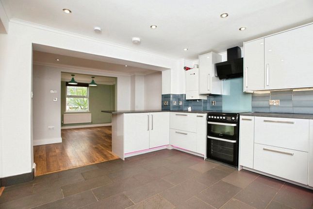 37,, Greatlands Crescent, Devon photo 2