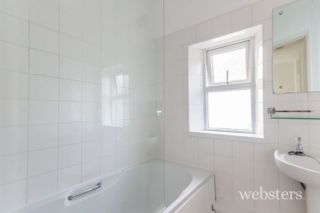 120 Whitehall Road, Norwich photo 4