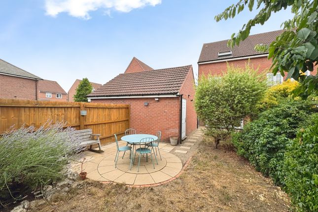 7, Tacitus Way, North Hykeham photo 2