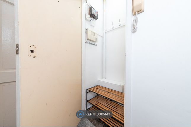 Flat, Flaxley Close Flaxley Road, Birmingham photo 5