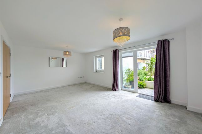 Flat 8, Chichester House, 1, The Waterfront, Worthing photo 3