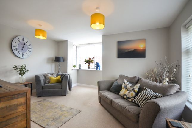 33, Fairfax Drive, Saffron Walden photo 3