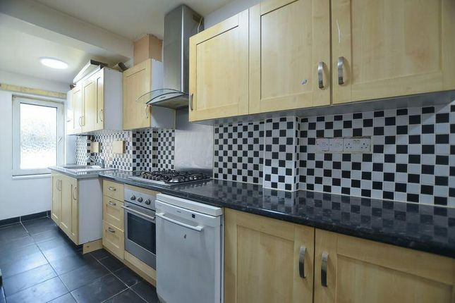 17, Malam Gardens, London photo 5