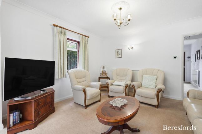 Rowan,, Doddinghurst Road, Brentwood photo 3