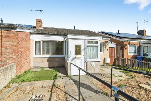 2-bed bungalow on 50, Lloyds Avenue, Lowestoft, £170,000