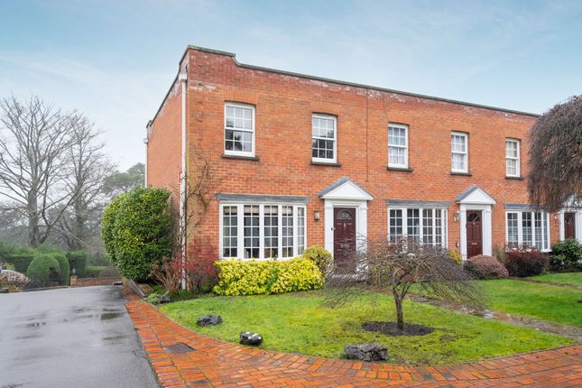2-bed house on 7 Cheniston Court Ridgemount Road, Ascot, £575,000