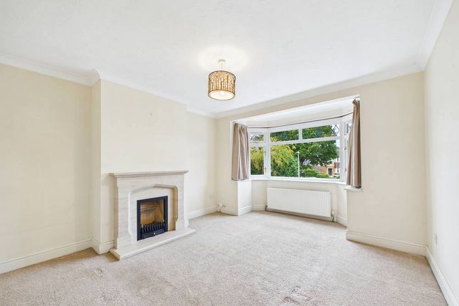 37, Shakespeare Road, Essex photo 2