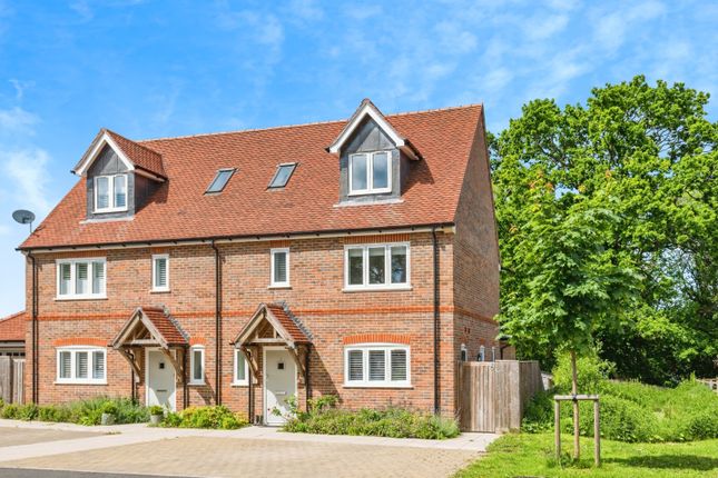 Thumbnail Detached house for sale in The Millards, Hungerford