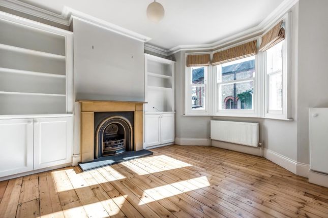 28, Devereux Road, Windsor photo 4