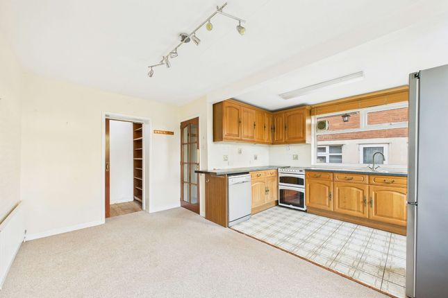 1 West View, Torquay photo 4
