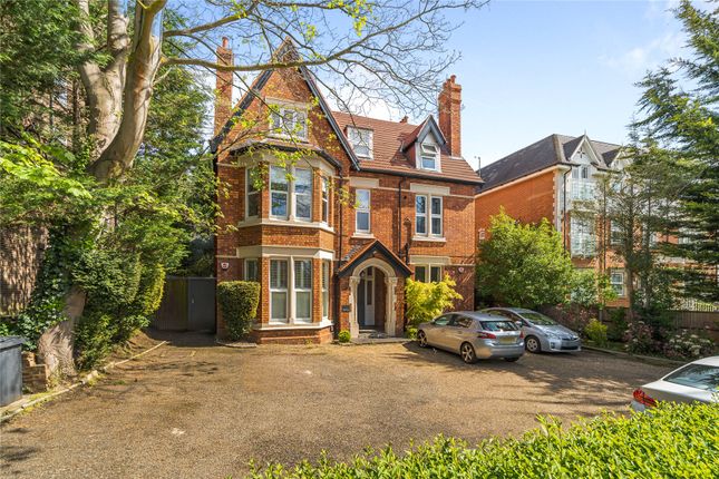 Flat for sale in Beckenham Grove, Bromley