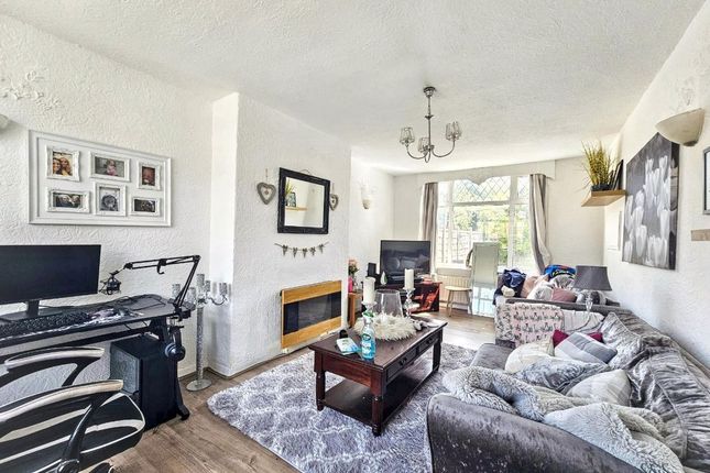 20 Dovedale Avenue, Manchester photo 3