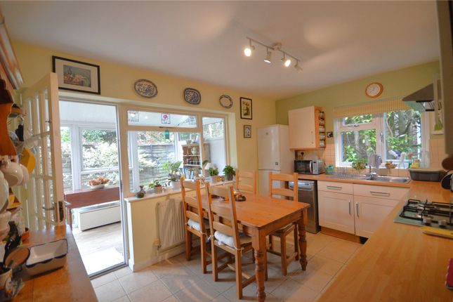 29, Underwood Road, Surrey photo 3