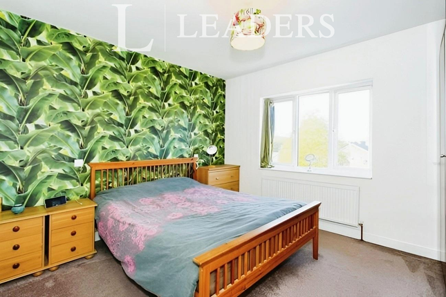 Room 6, 142, The Avenue, Stoke-on-Trent photo 5
