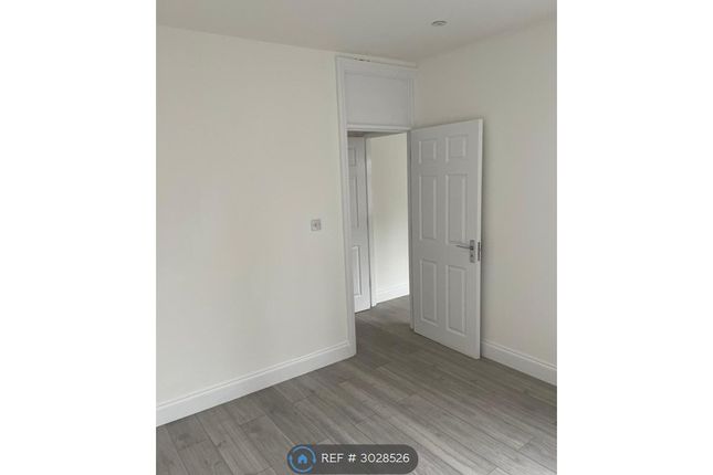 Clarence Road, Grays photo 2