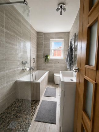 Flat 3, 2, Mill Road, Worthing photo 5