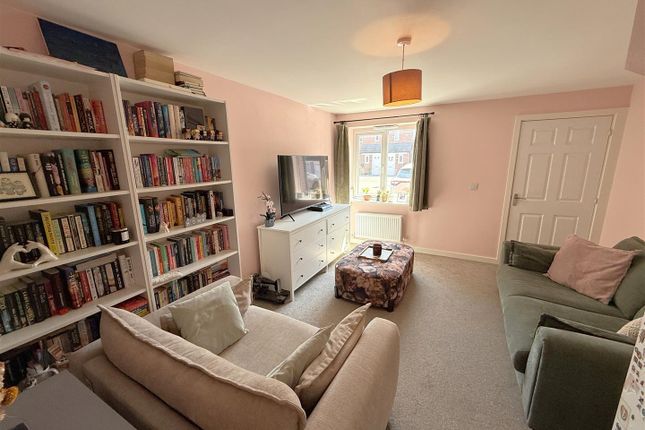 12, Starling Close, Shepshed photo 4