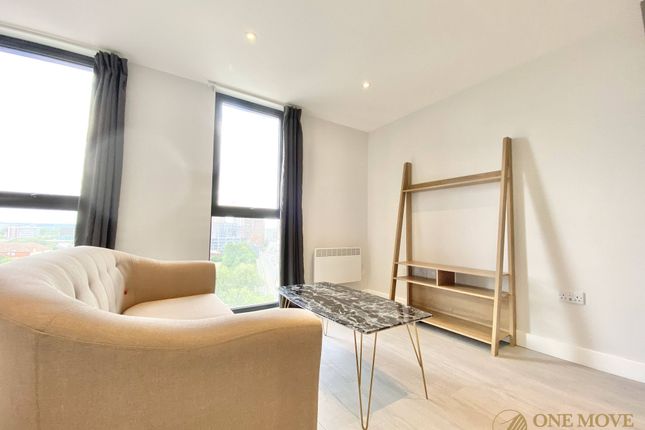 Apt 811 Block D, 84 Oldfield Road, Salford photo 5