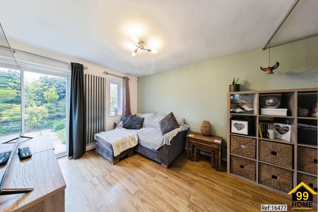 1, Streatham Place, Milton Keynes photo 2