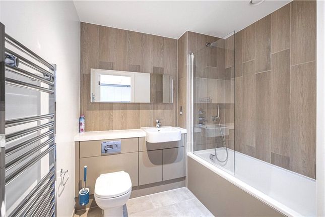 42, Cambium Apartments, 1, Beatrice Place, London photo 4