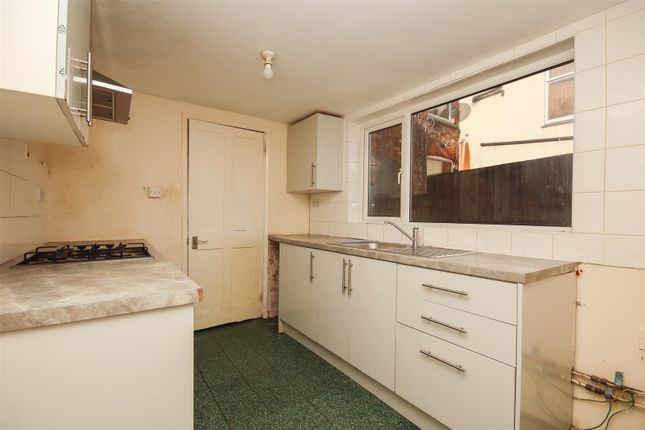 93, Park Road, Rushden photo 3