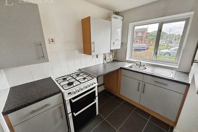 179, Sinfin Avenue, Derby photo 4