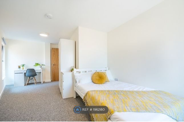 Flat to rent in Anglo Works, Sheffield