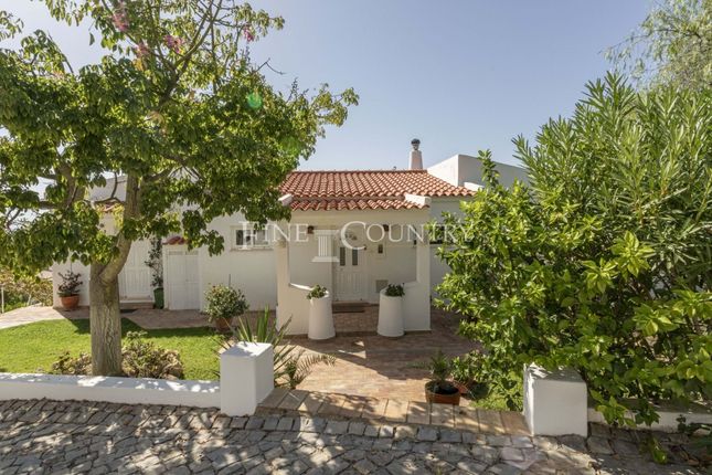 Thumbnail Villa for sale in Estoi, Algarve, Portugal