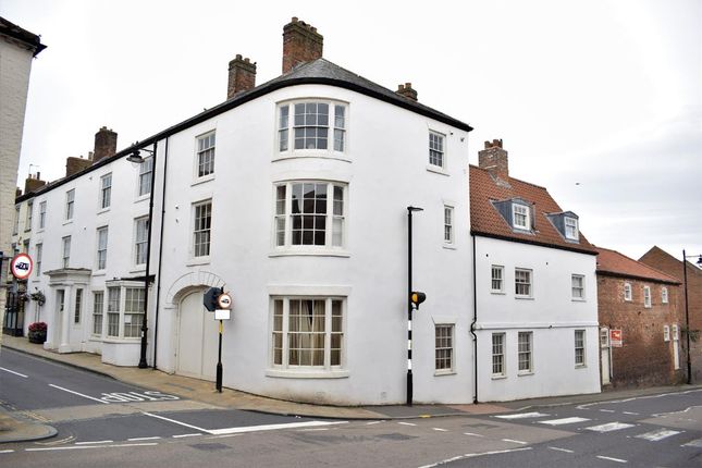 Thumbnail Flat to rent in Market Place, Caistor