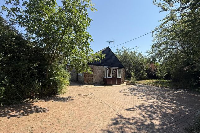 The Bungalow, Main Road, Brighstone photo 2