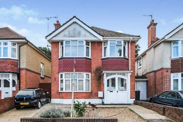 6-bed house on 62 St. Lukes Road, Bournemouth, £3,300/mo