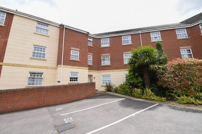 Flat for sale in Birkby Close, Leicester