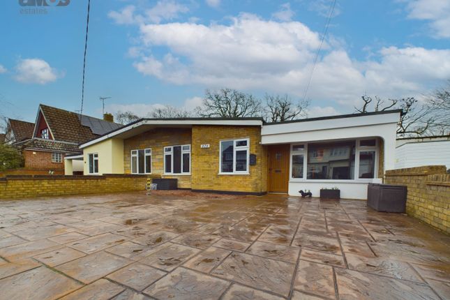 Thumbnail Semi-detached bungalow for sale in Daws Heath Road, Hadleigh, Essex