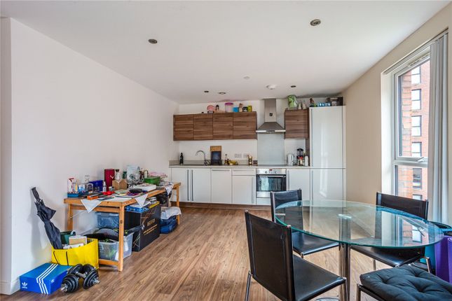Alto, 14D, Alto, Salford photo 4