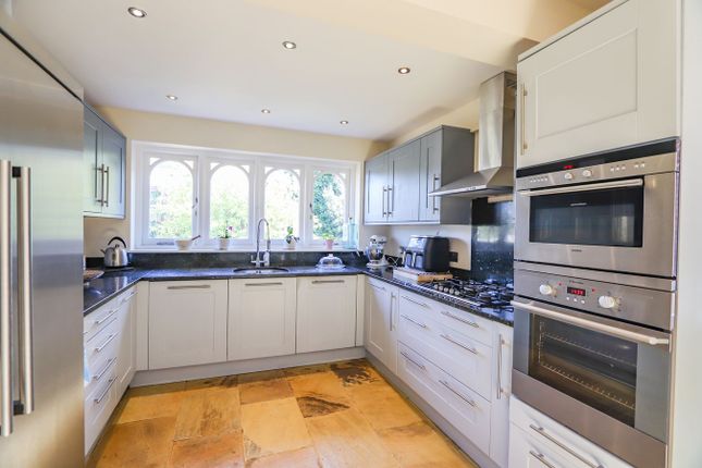 The Glen, 28 Old Mill Lane, Polegate photo 5