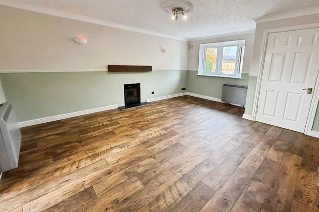 11, Marton Road, Sturton By Stow photo 2