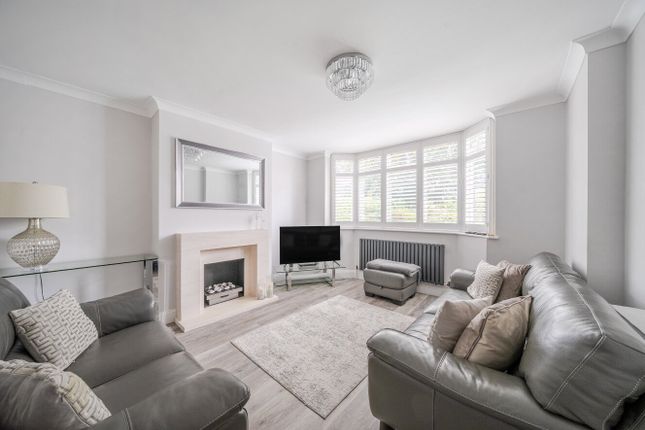 131, Bourne Vale, Kent photo 2