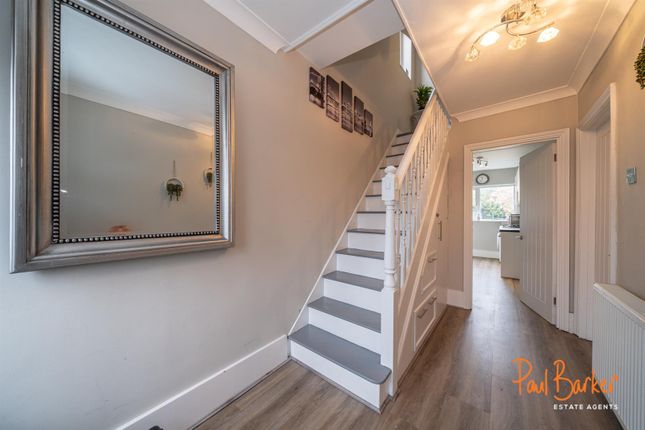 Semi-detached house for sale in Hatfield Road, St.Albans
