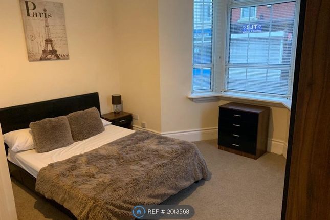 Thumbnail Room to rent in Main Street, Doncaster