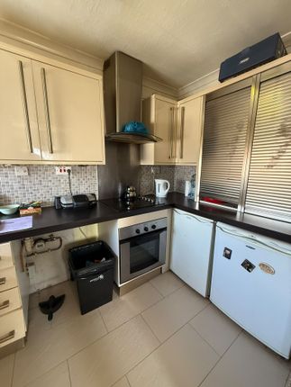 Addison Road, Enfield photo 4