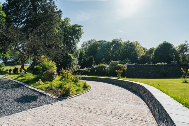 Exterior And Gardens