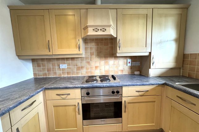 Wells Court, Barnsley photo 5