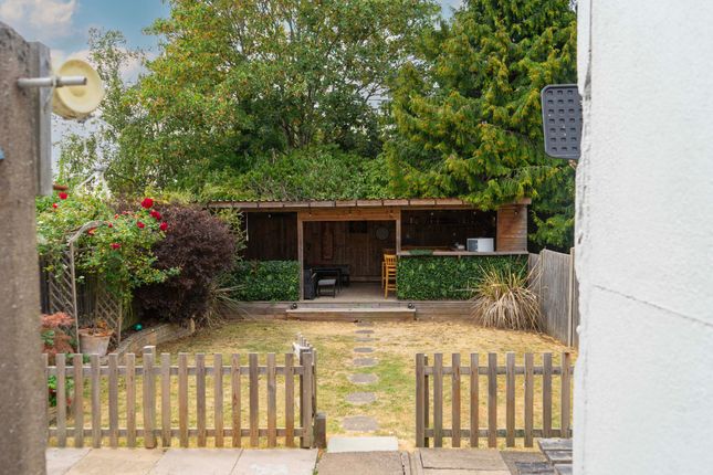 41 Conaglen Road, Leicester photo 4